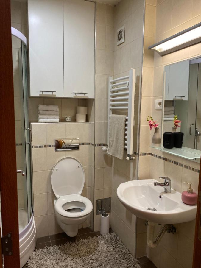 Apartman Bella Novi Beograd Bezanija Экстерьер фото